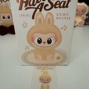 Labubu 'Have A Seat' Sisi